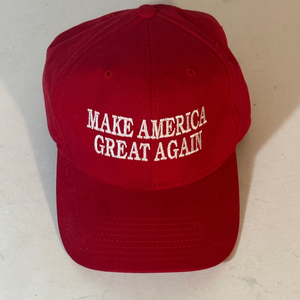 NWT Donald Trump 2024 Republican Make America Great Again Red Cap Adjustable Hat - Picture 2 of 7
